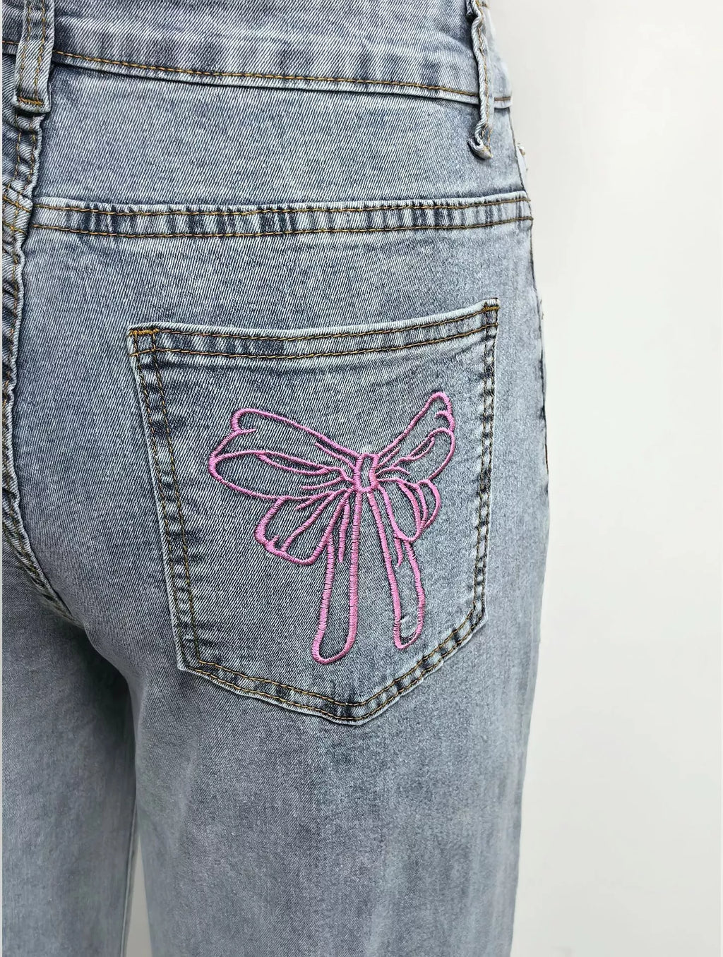 Wide leg silhouette of light blue jeans