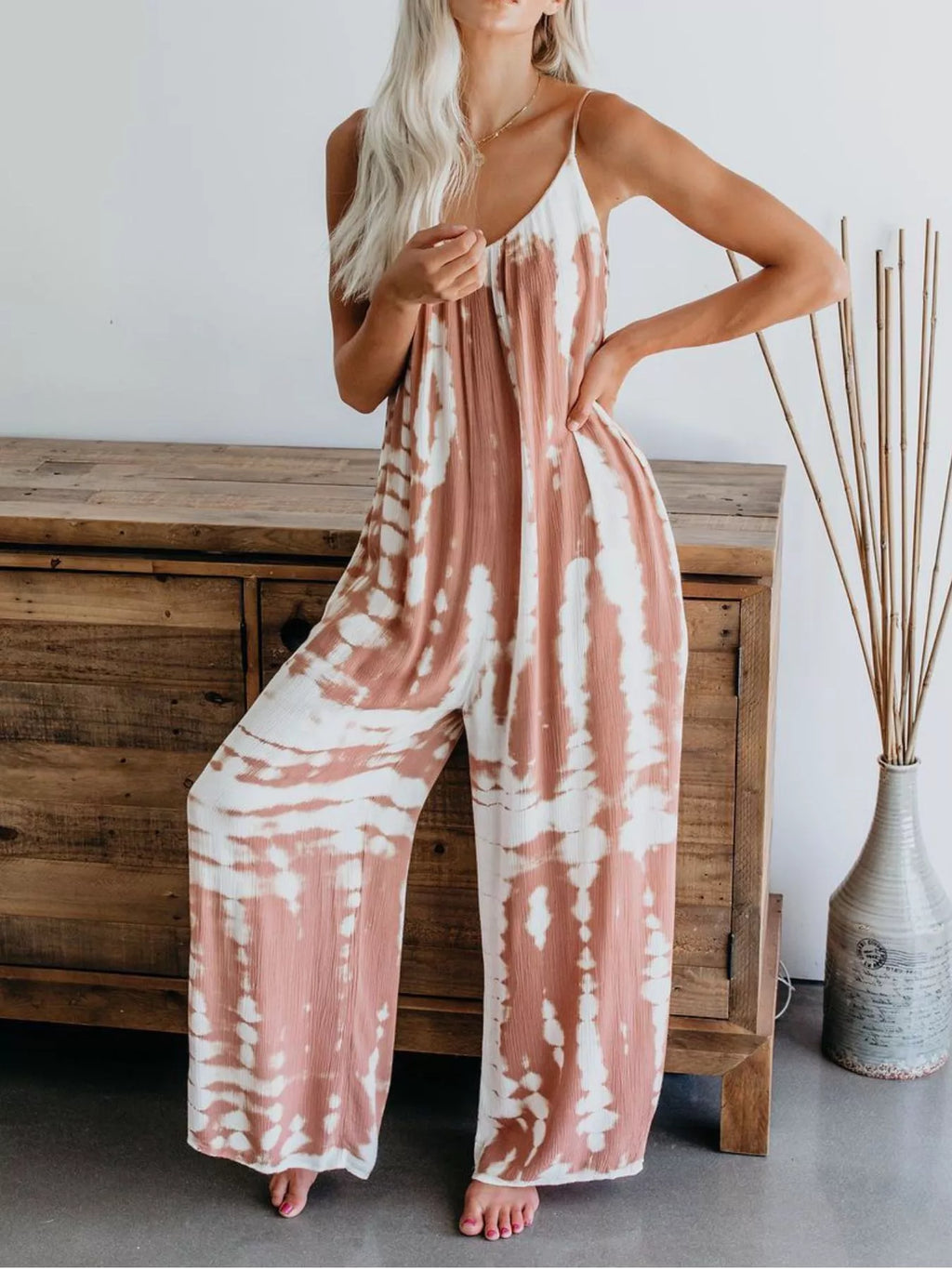 Tie dye jumpsuit in pink wash styled look
