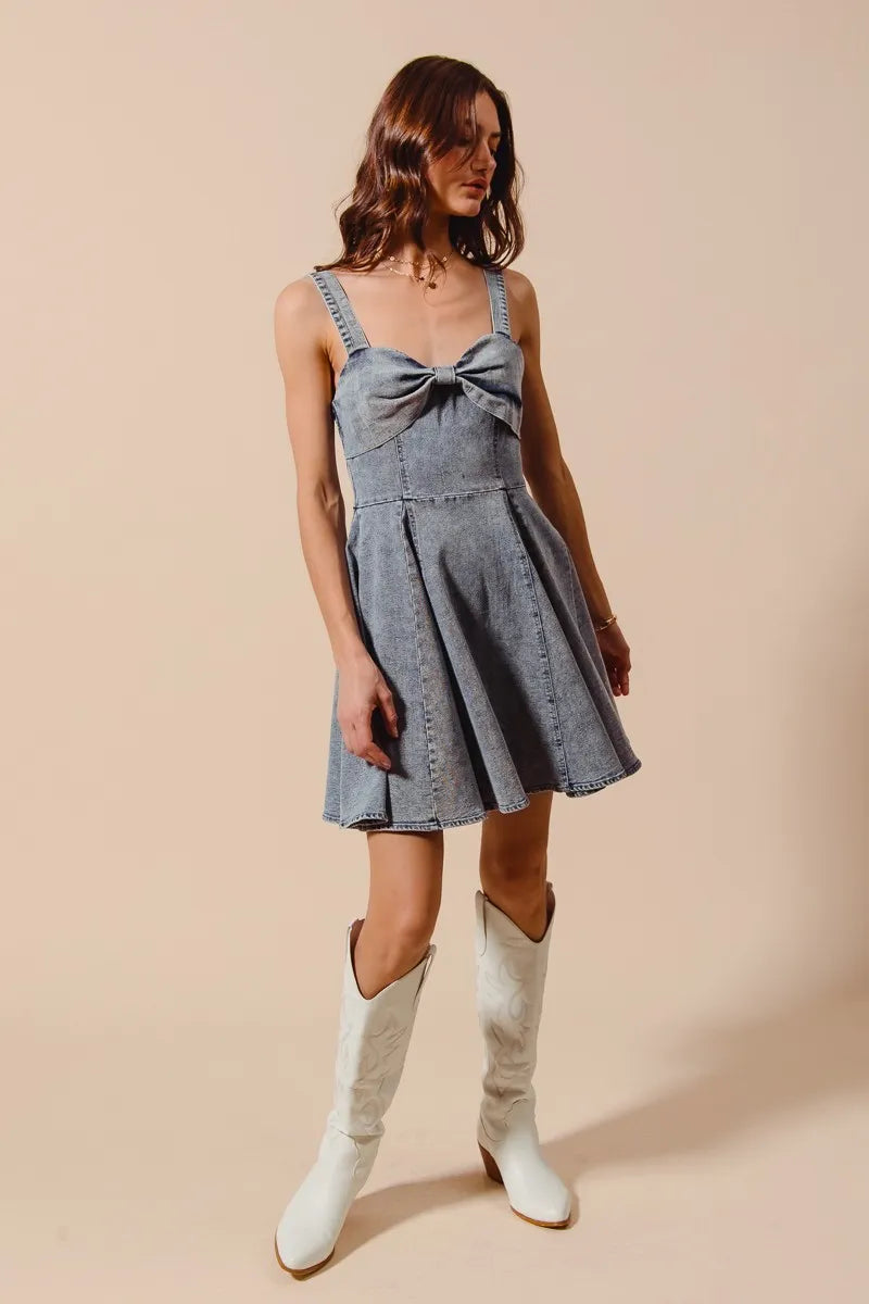 Mineral wash bow denim dress full outfit