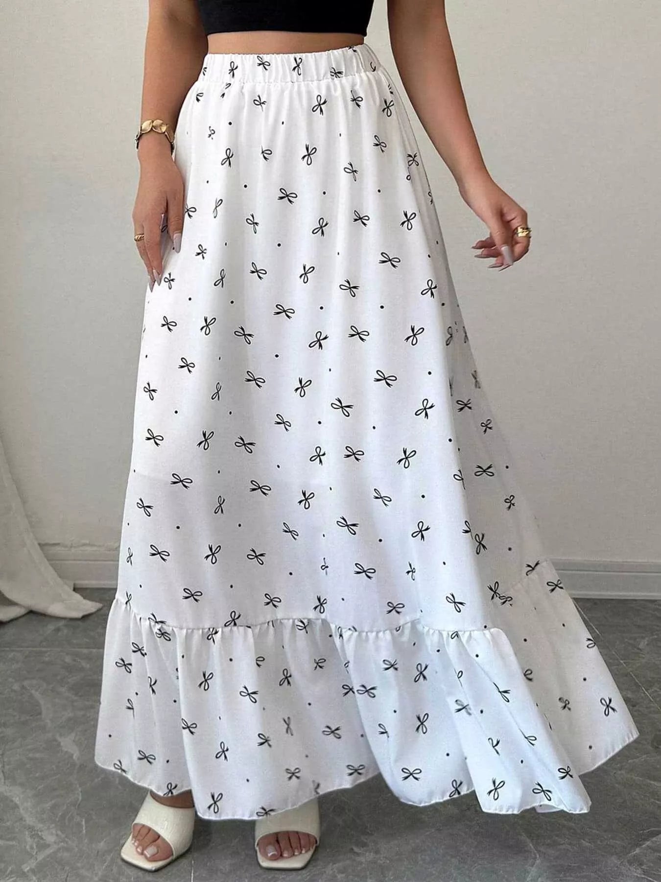 Ruffle hem maxi skirt back view