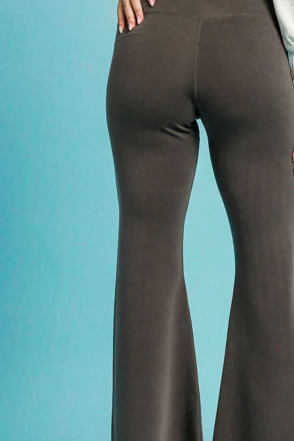 High waisted bootcut flare leggings back view detail