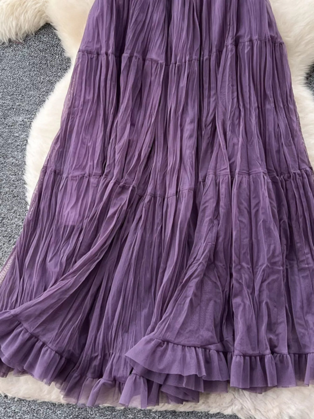 Tulle skirt styled for party look