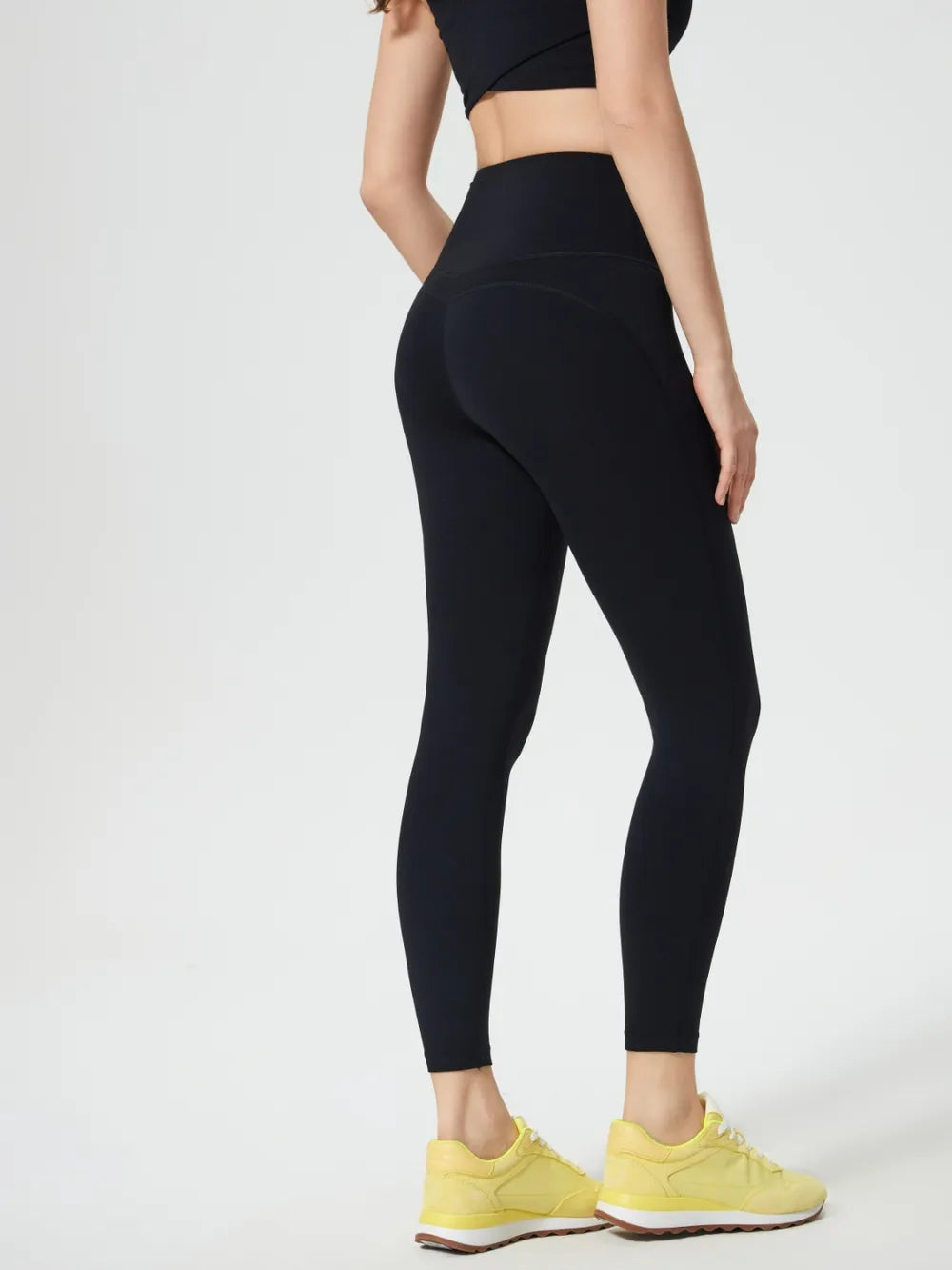 Black active leggings waistband detail