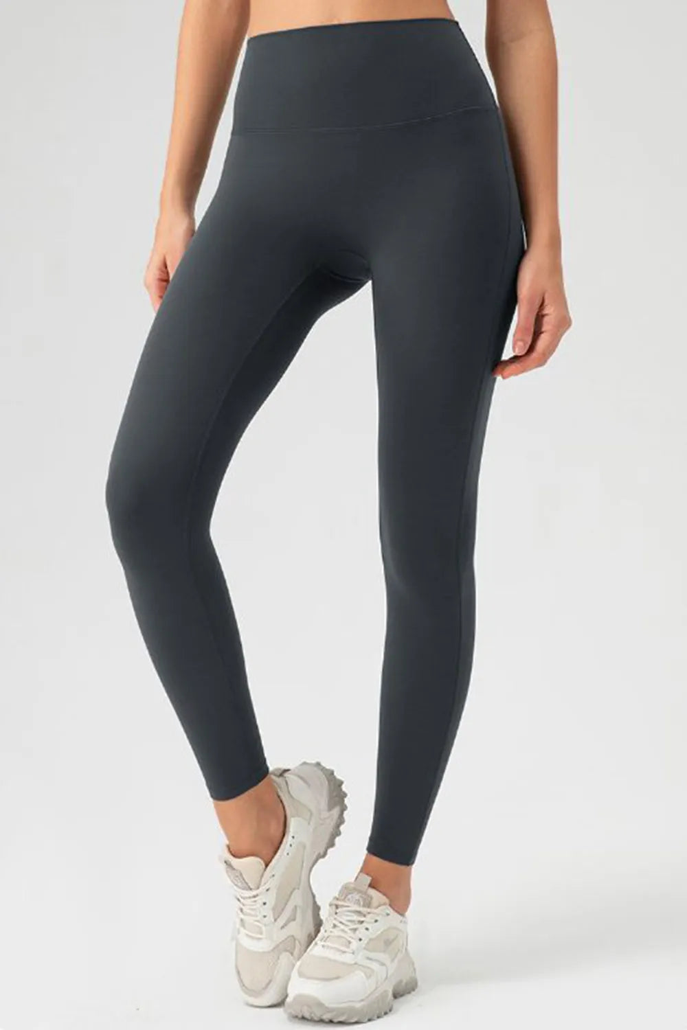 High waist skinny active pants in matcha green