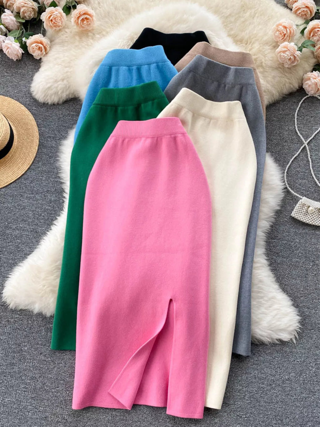 Ribbed knit midi skirt in green on model
