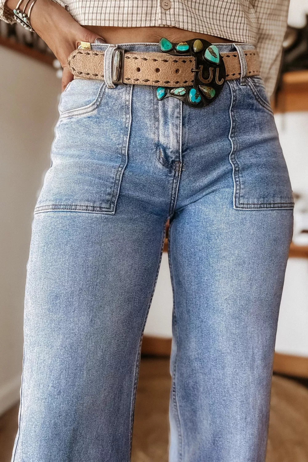 Loose fit jeans back view