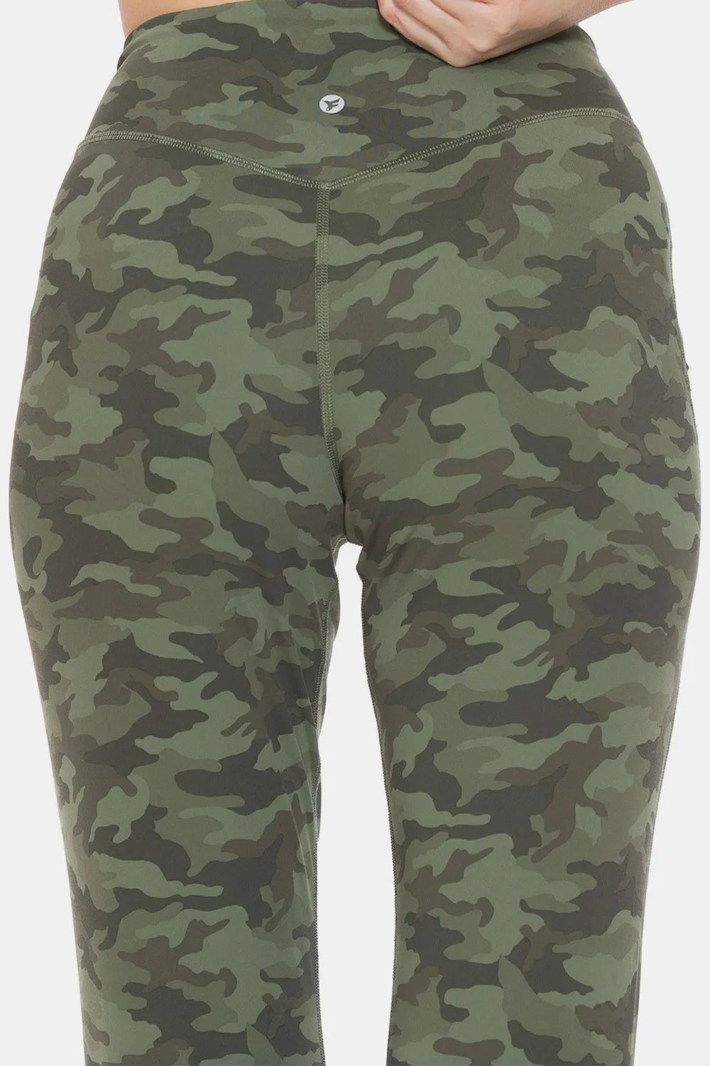 Camouflage leggings styled casual look