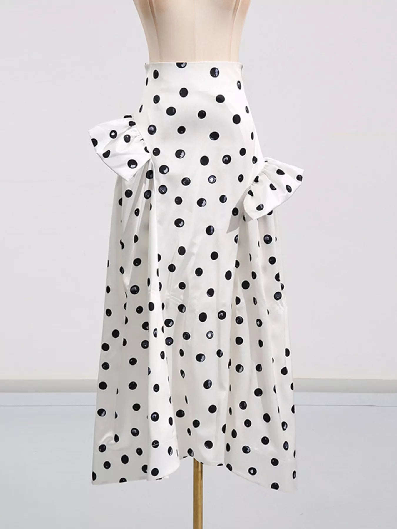 Polka dot ruffle skirt side view
