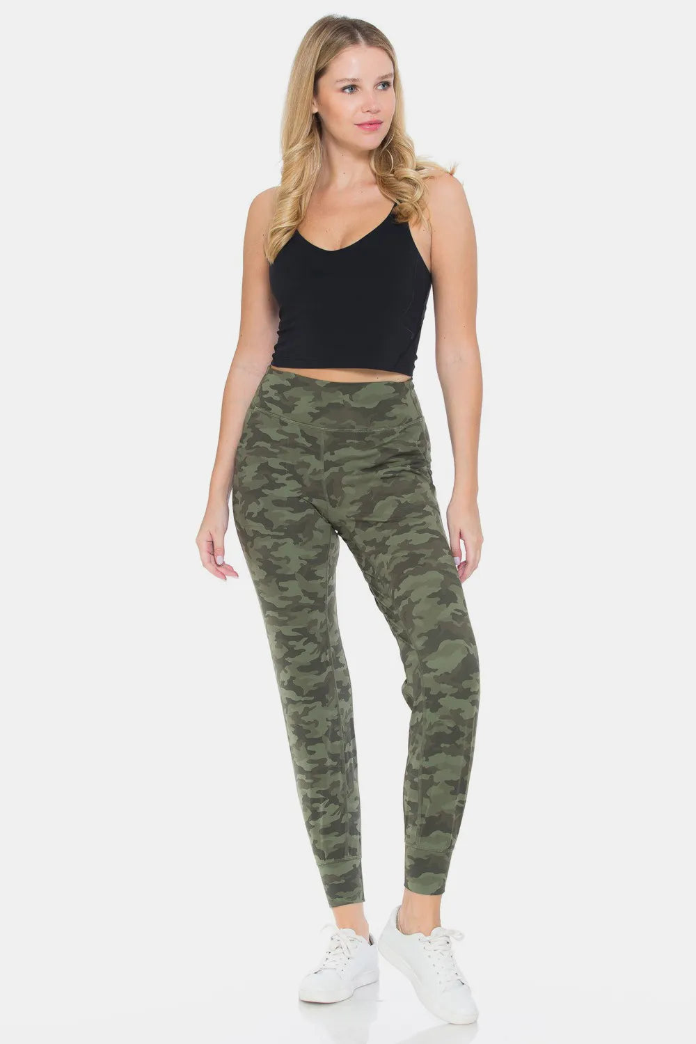 Camouflage stretch leggings full length view