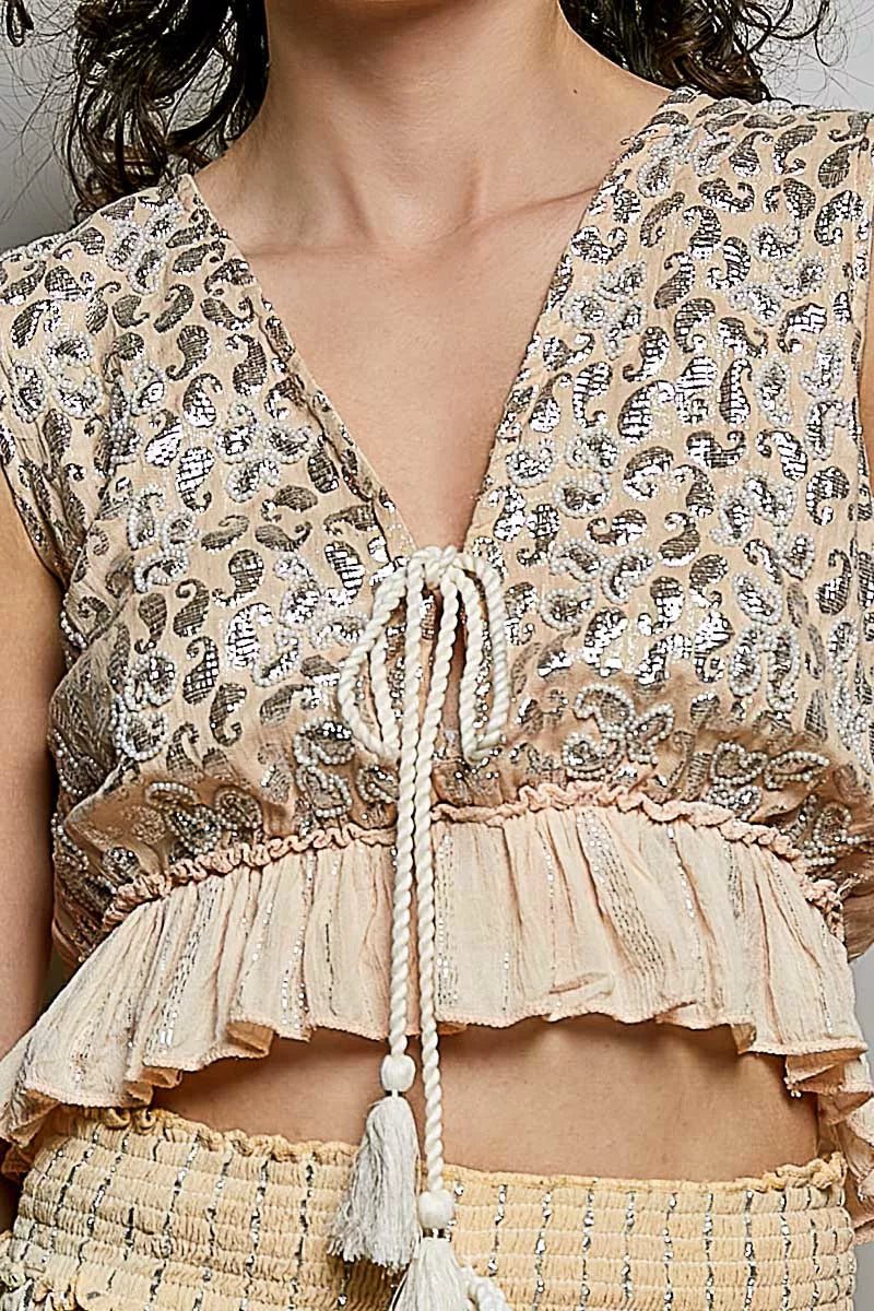 Tie front ruffle hem crop top full outfit
