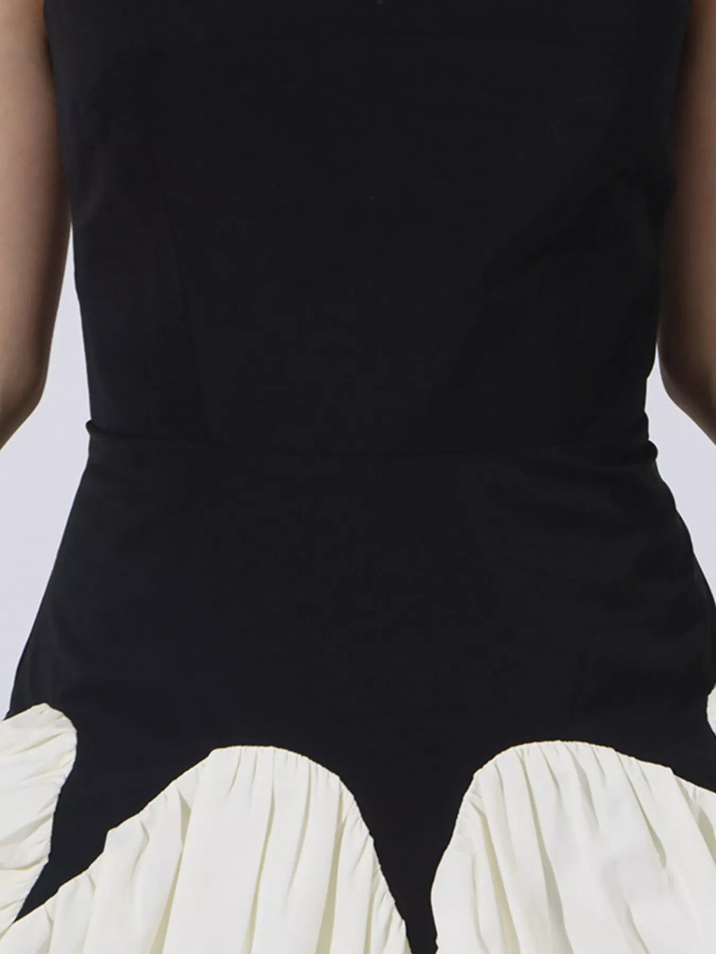 Two tone tube maxi dress neckline detail