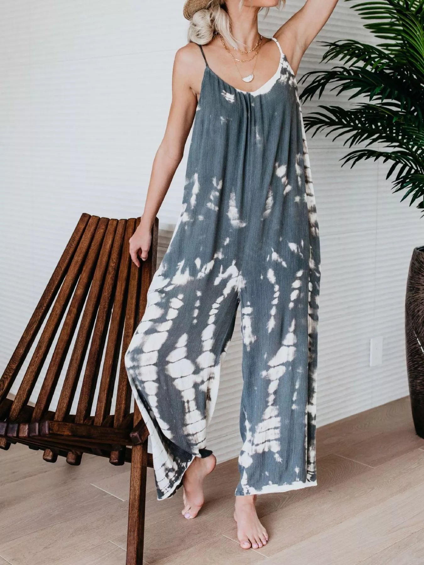 Tie dye jumpsuit shoulder and neckline detail