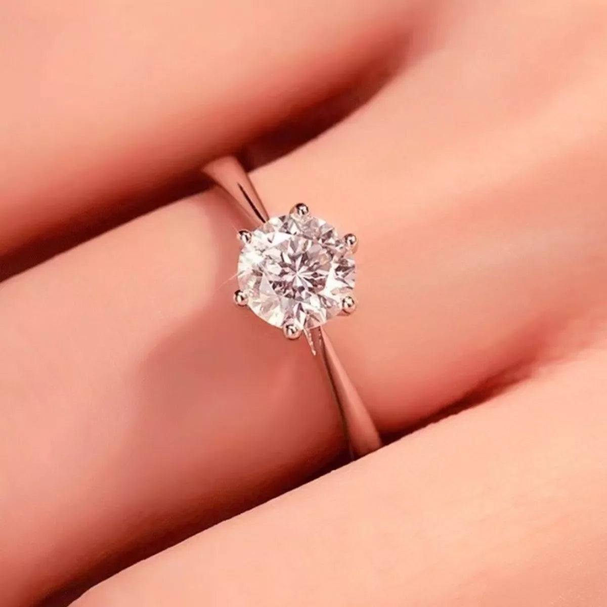 Adjustable sterling silver moissanite ring band detail