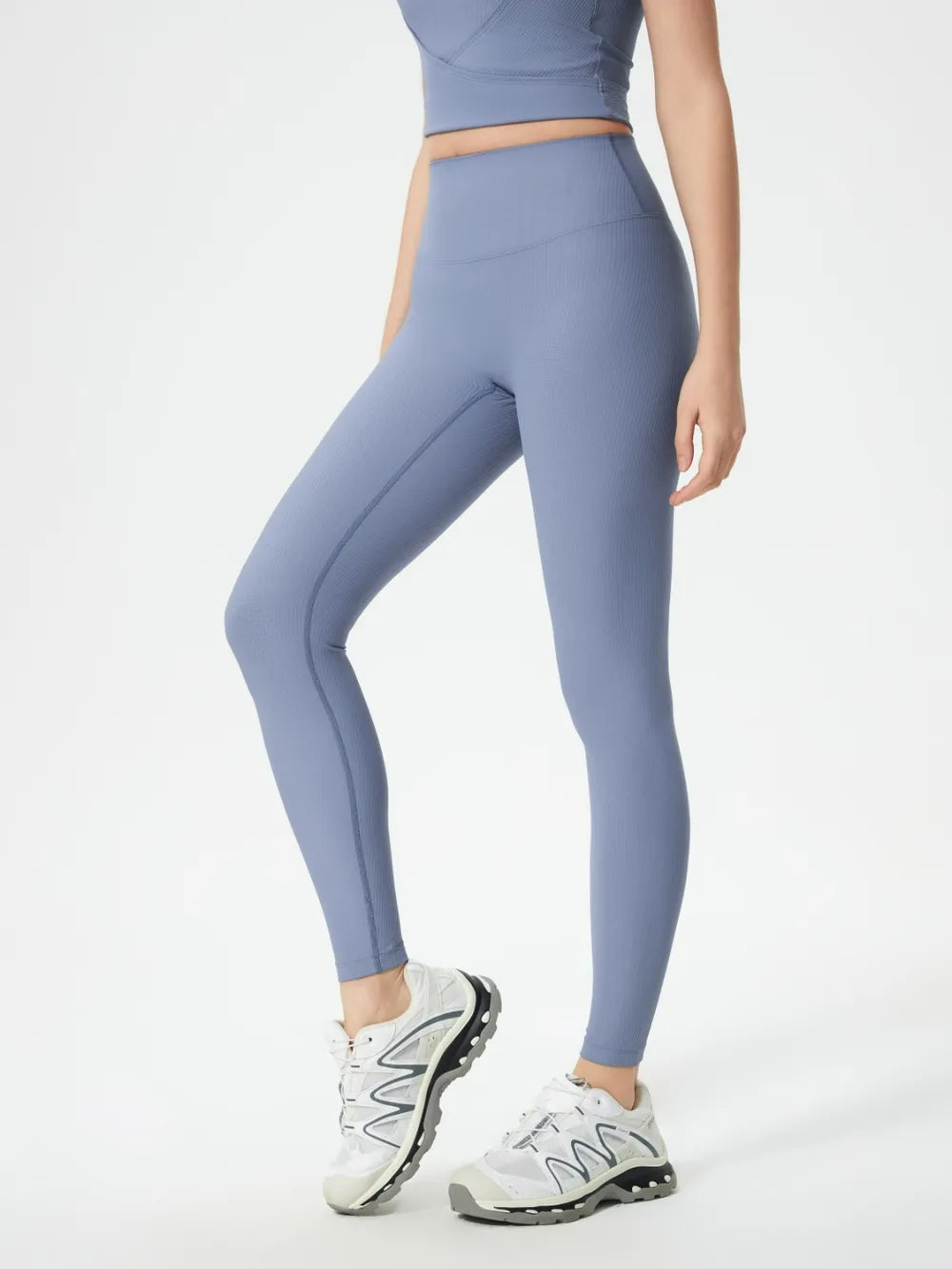 High waist active leggings front view