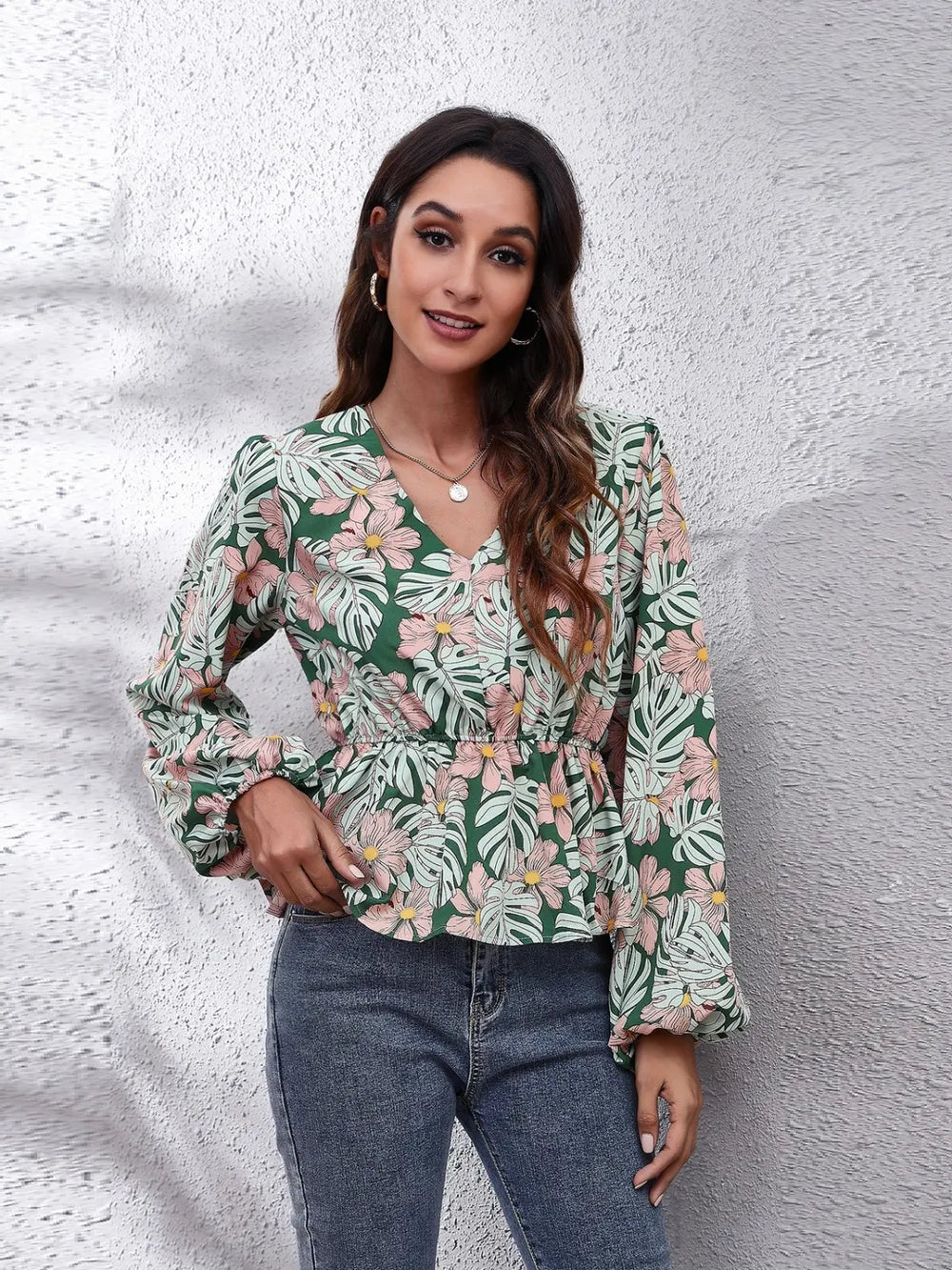 Balloon sleeve blouse back view