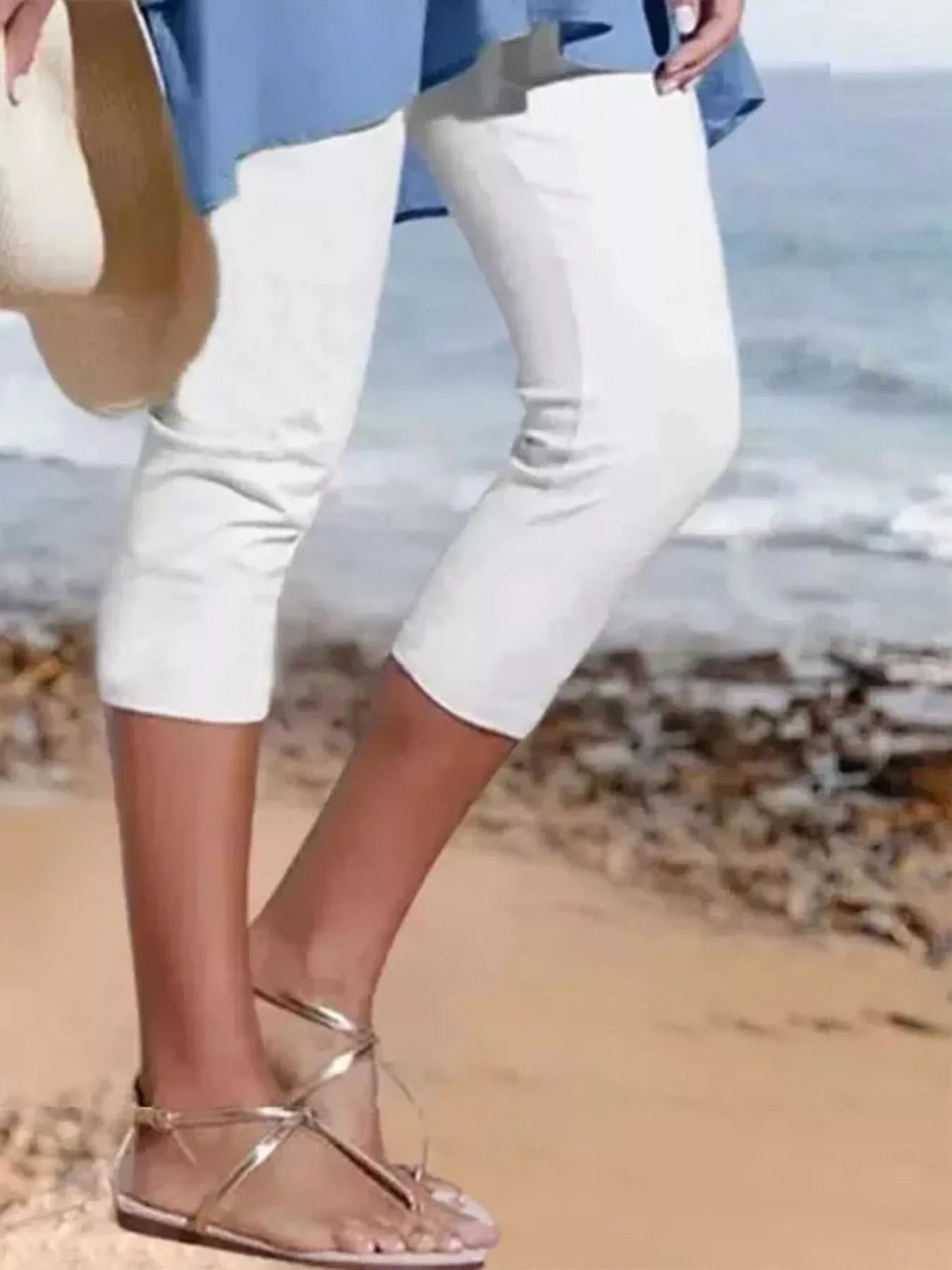 Cropped leggings in white front view