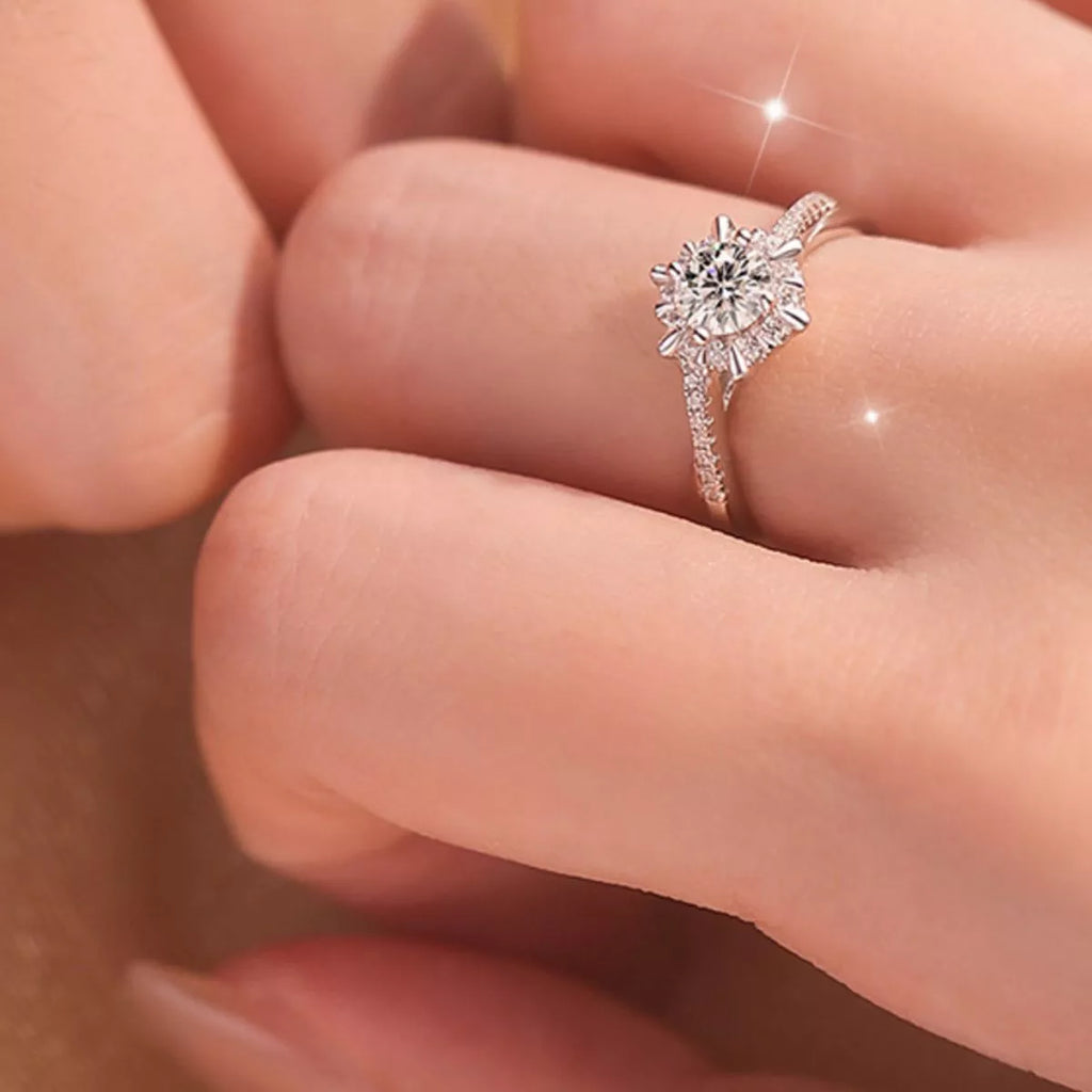 925 sterling silver moissanite ring set detail of stones