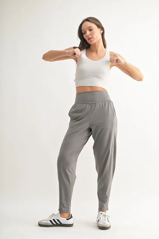 Buttery soft high waisted yoga pants detail