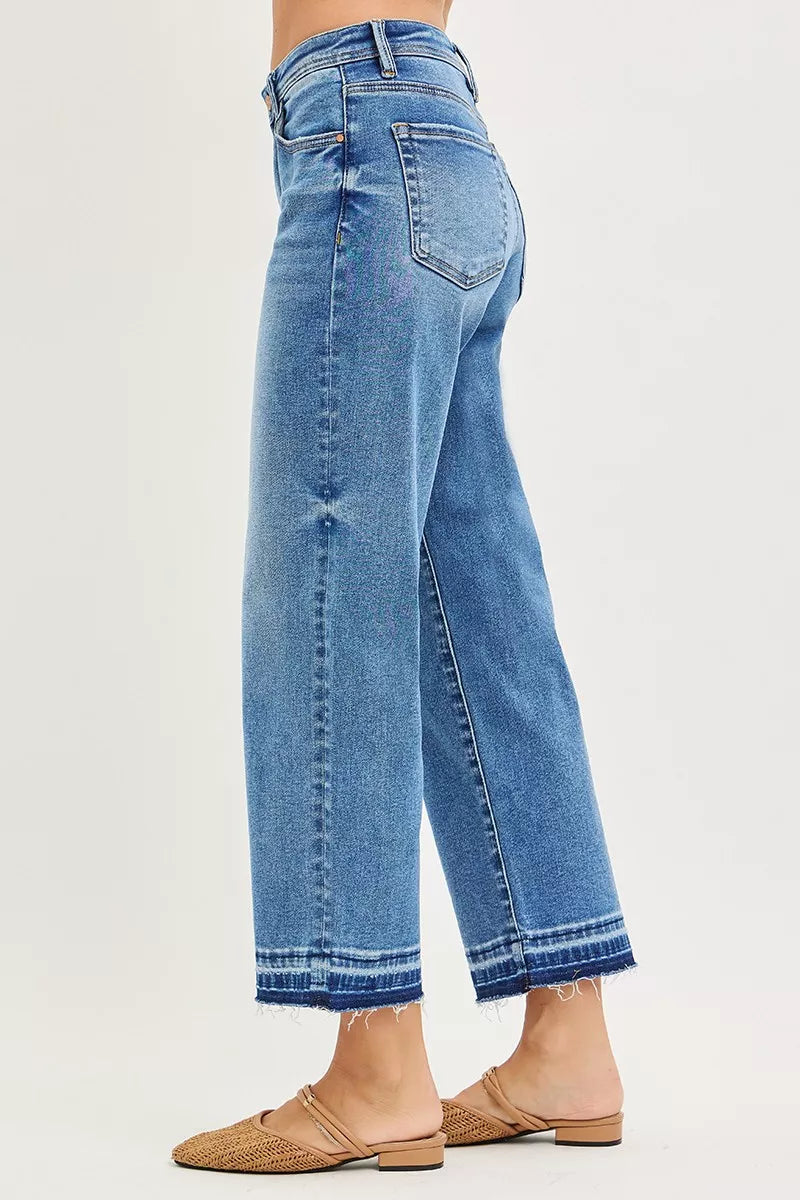 RISEN boyfriend jeans side view on model