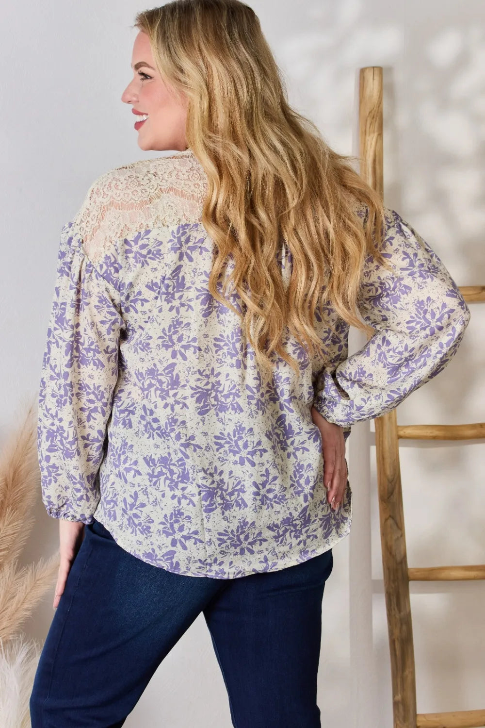Lace detail printed blouse fabric detail