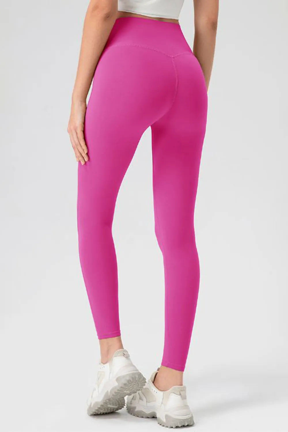 High waist skinny active pants close up of high rise waist