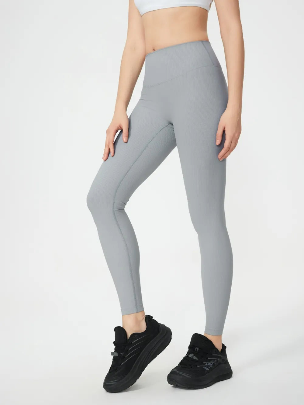 Active leggings squat proof stretch detail
