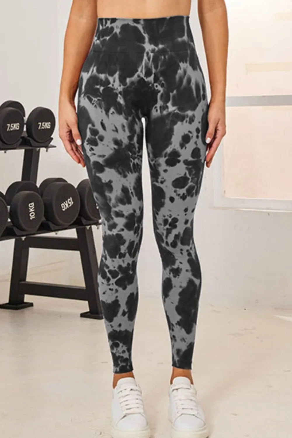 Tie dye high waist active leggings front view