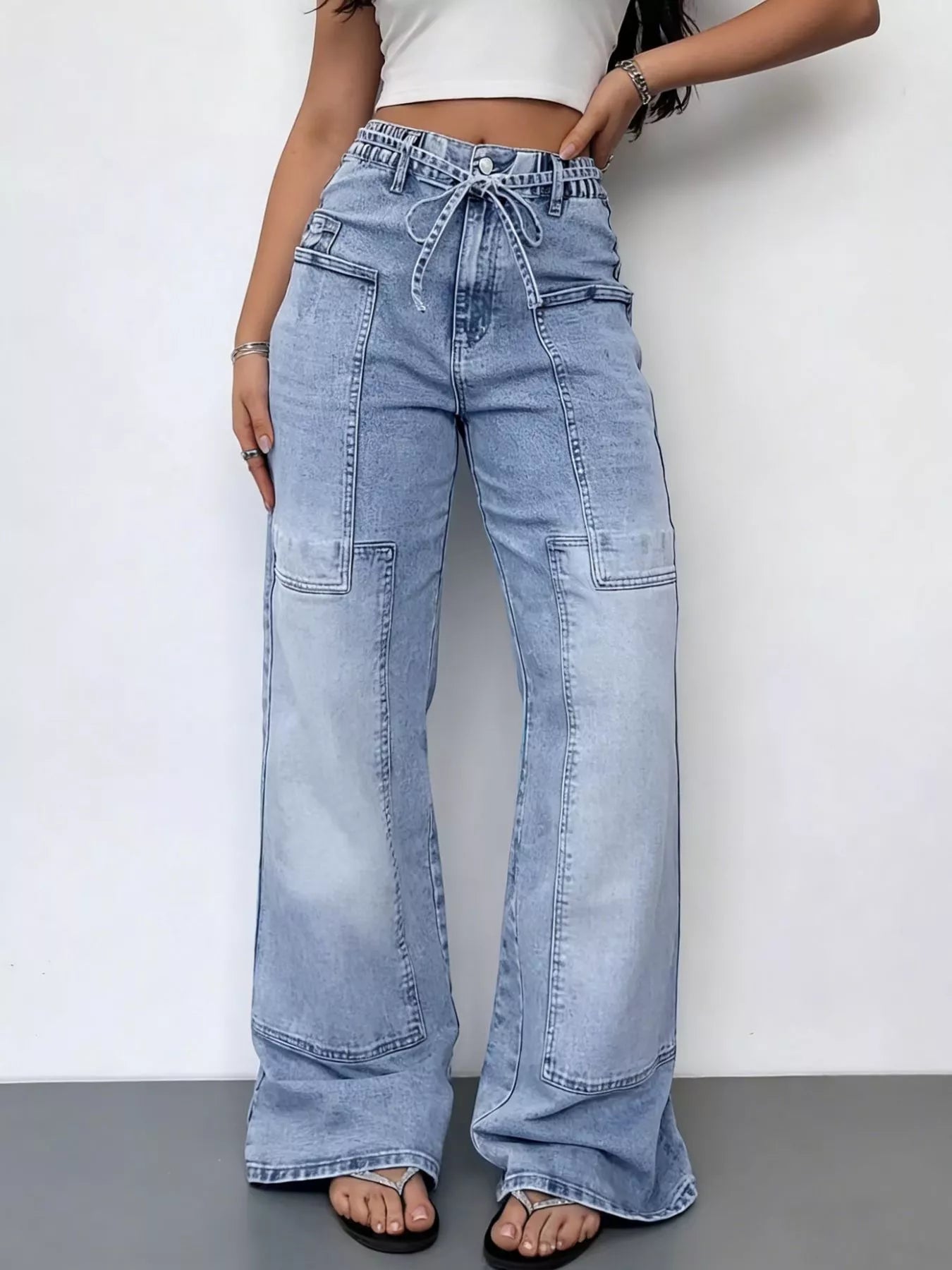 Washed wide leg cargo jeans front view