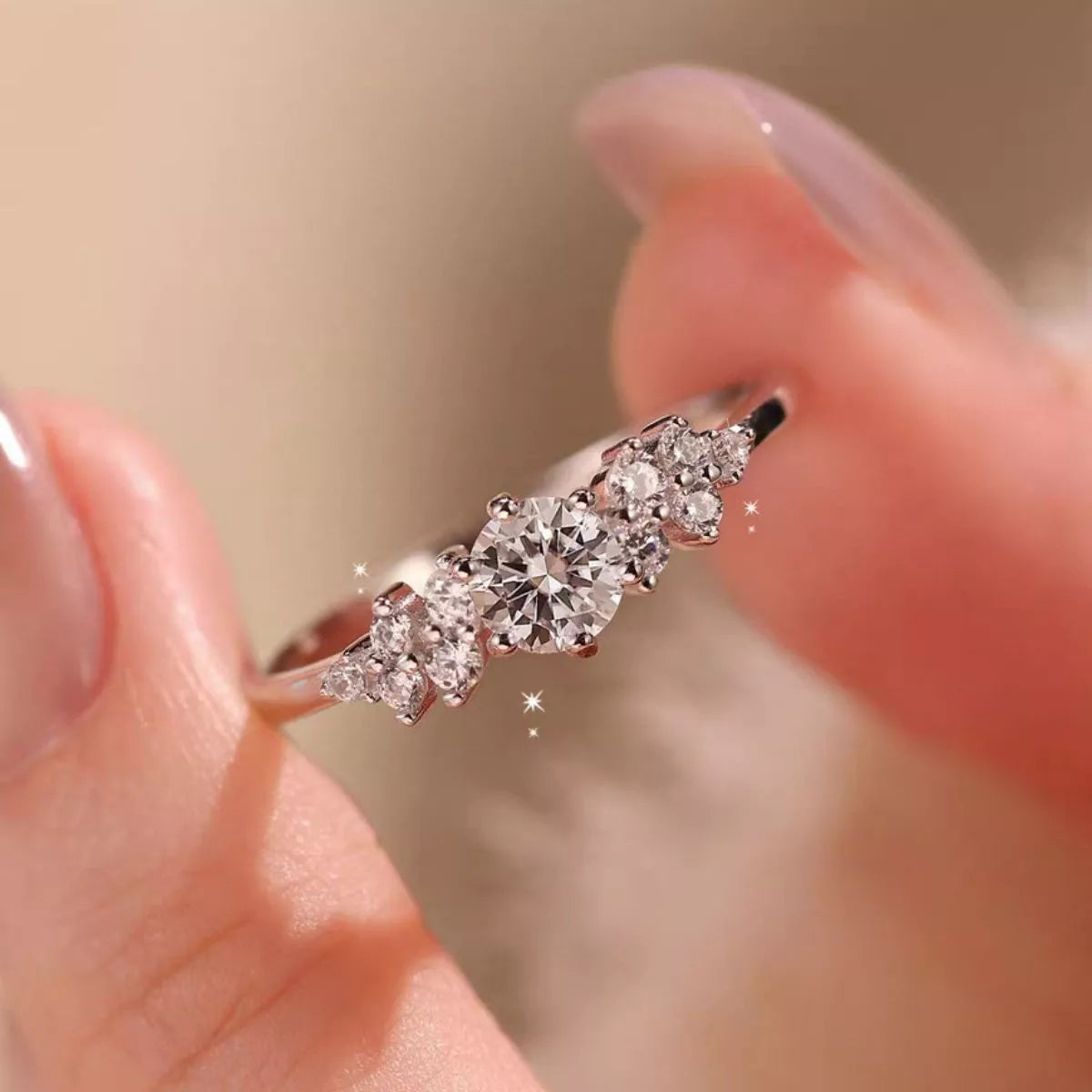 Adjustable sterling silver moissanite ring band detail