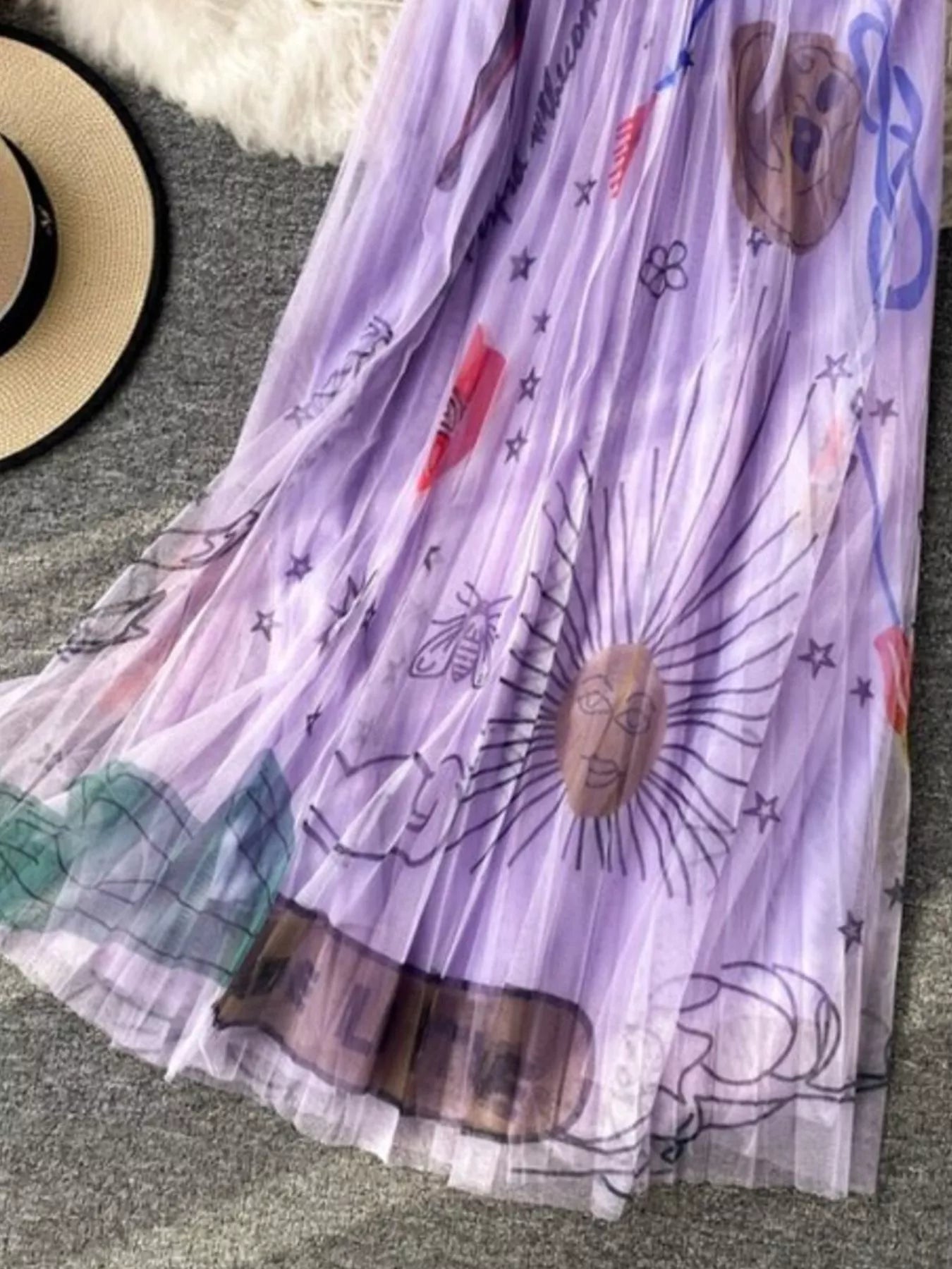 Printed tulle skirt styled with top