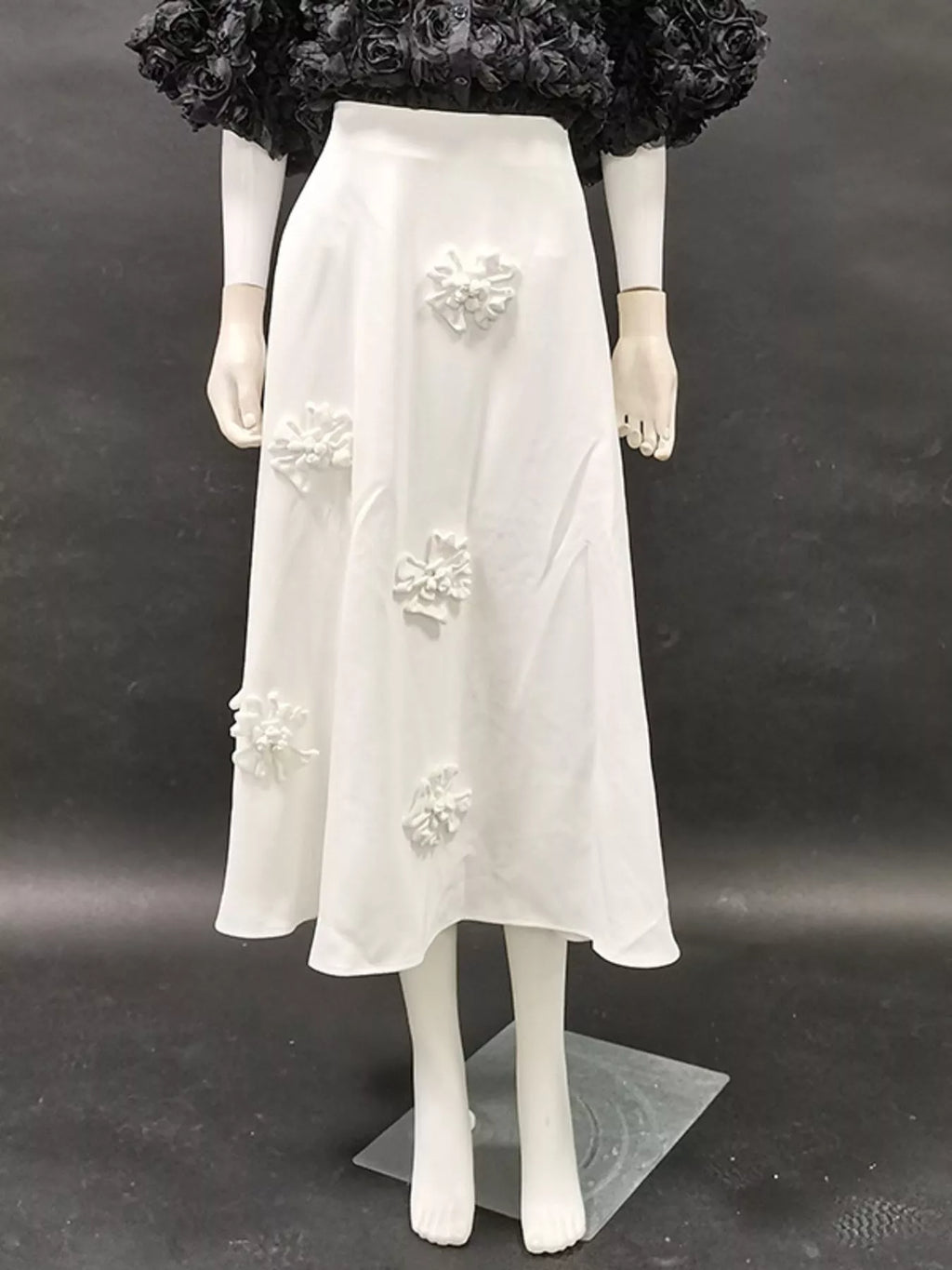 White midi skirt full styled look