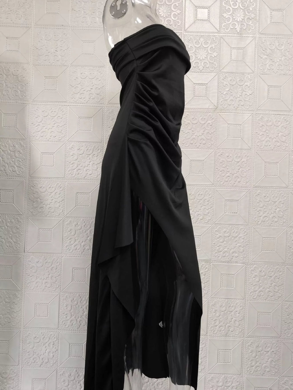 High slit detail on strapless maxi dress
