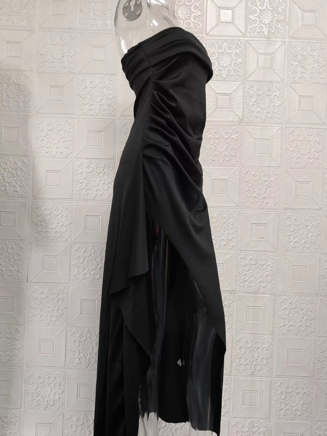 High slit detail on strapless maxi dress