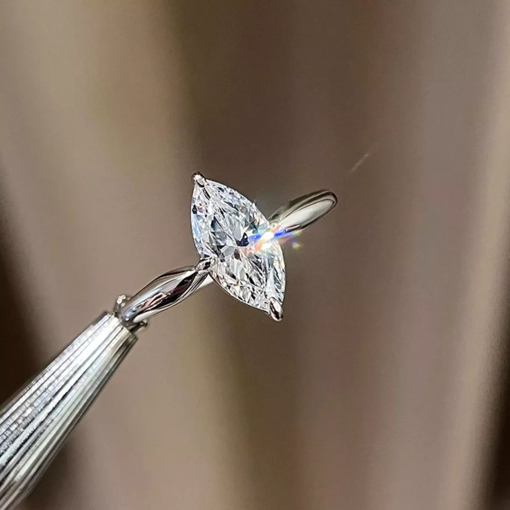 Sterling silver moissanite ring detail of brilliant stone
