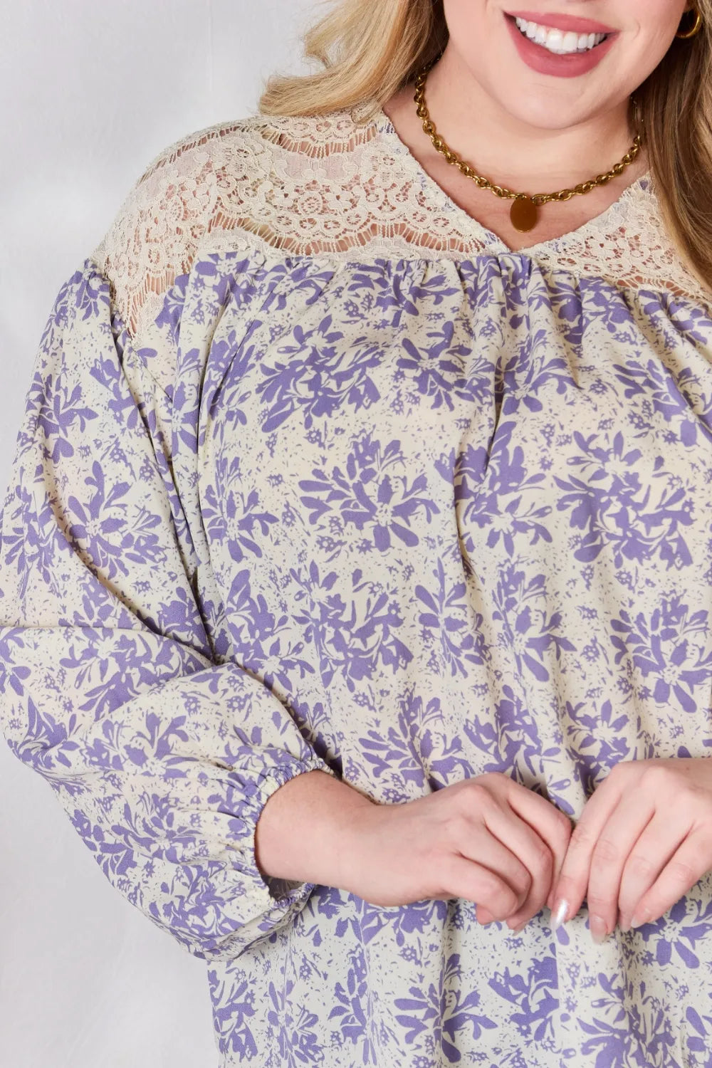 Lace printed blouse in lilac