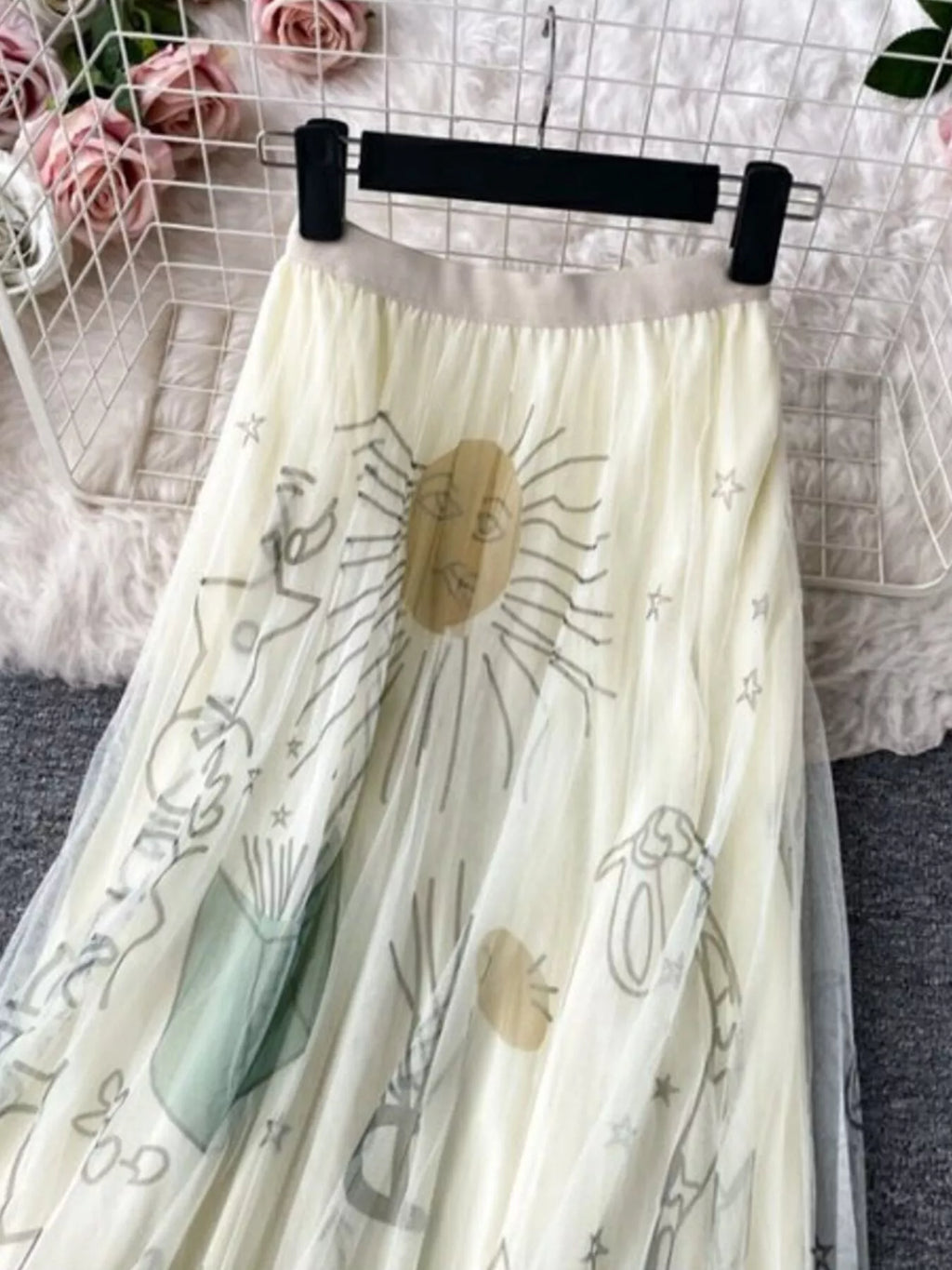Off white layered tulle skirt detail