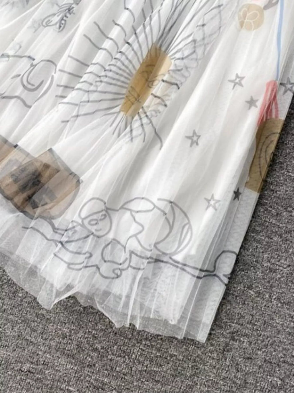 Tulle midi skirt side profile
