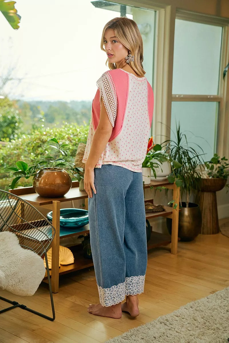 Washed denim lace trim pants pocket detail